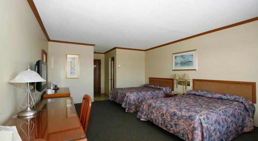 Balmoral Motel Hotel Тетфорд Майнс Екстериор снимка